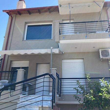 Vasilia Apartamento Néa Iráklia Exterior foto
